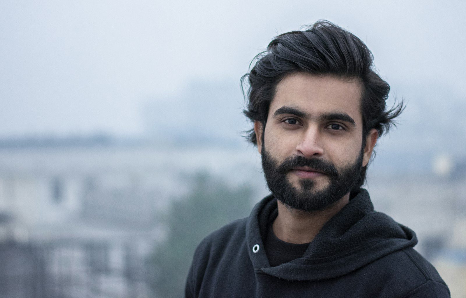 Man growing out a beard